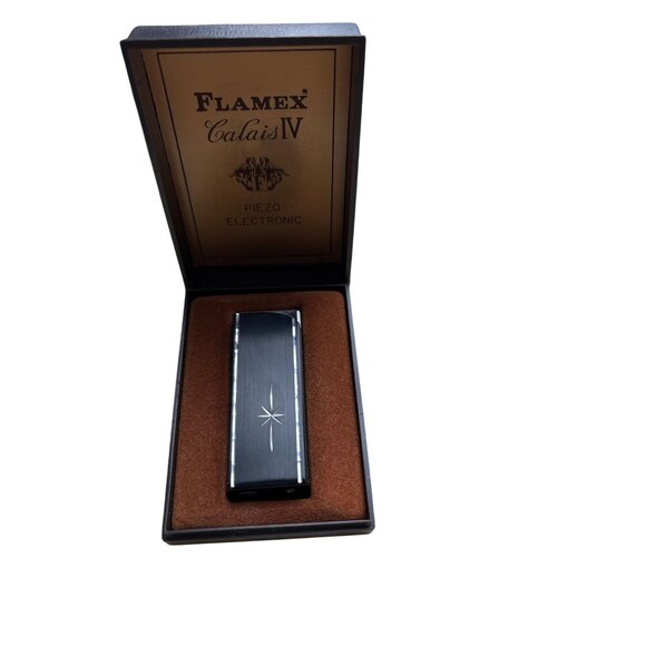 Flamex Calais IV Piezo Electronic Lighter In Box With Instruction Manual - Picture 2 of 6